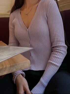 H&M Ribbed V-Neck Button Cardigan - Light Lavender